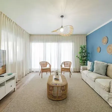 Casa De Julho - House בית נופש *