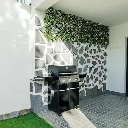 Casa De Julho - House